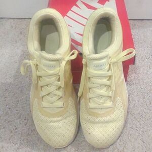 Nike Air Max Tavas men shoes